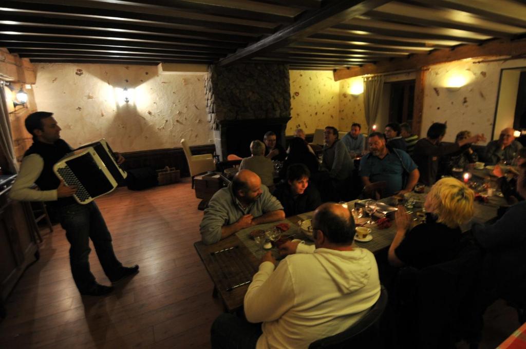 Auberge De La Providence Saint-Donat エクステリア 写真
