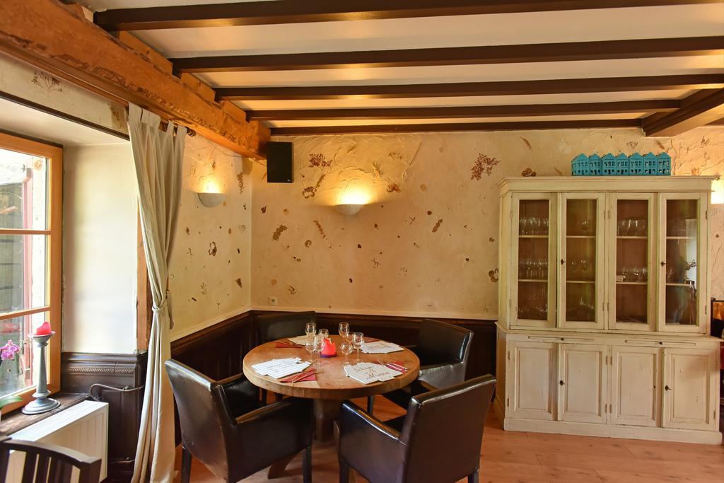 Auberge De La Providence Saint-Donat エクステリア 写真